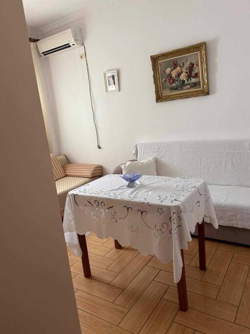 Apartment In The Center Of *